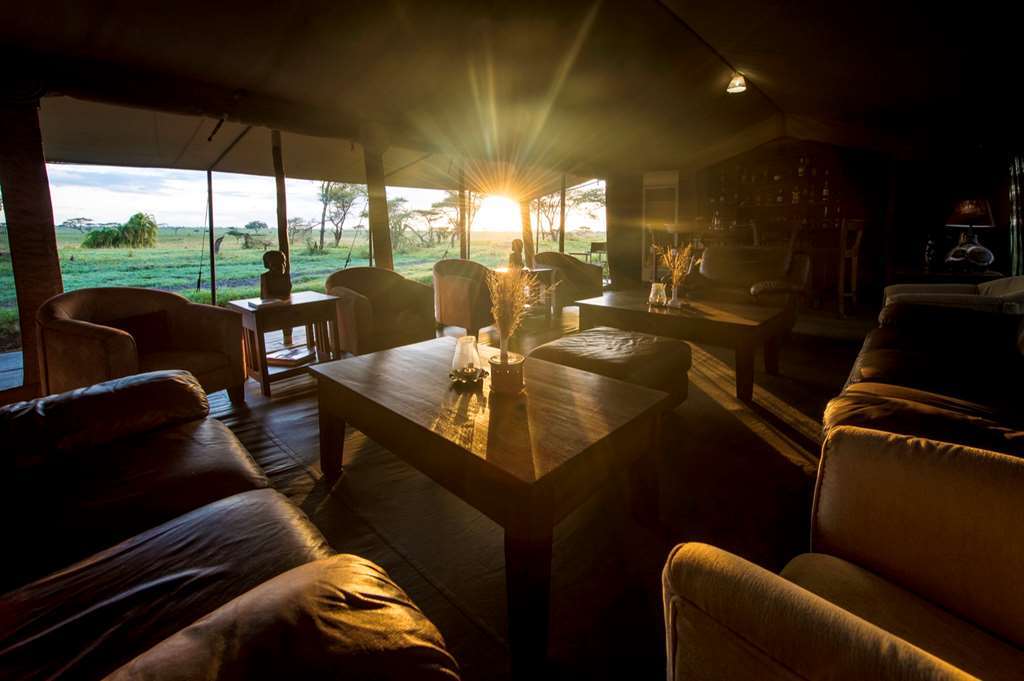 Karibu Camps And Lodges Sametu Camp Serengeti Robanda Εστιατόριο φωτογραφία